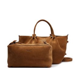 Torebka Weekend Max Mara. Brązowe torebki klasyczne Weekend Max Mara, bez wzorów, klasyczne, bez dodatków. Za 2,479.00 zł.