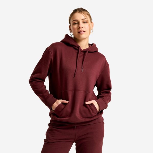 Bluza z kapturem damska Essential. Fioletowe bluzy Decathlon, l, bez wzorów, z materiału, z kapturem, na fitness i siłownię. Za 89.99 zł.