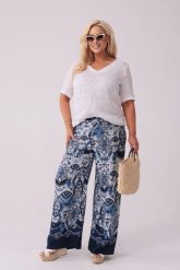 Satynowe spodnie Marina PLUS SIZE OVERSIZE XXL. Białe spodnie materiałowe Moda Size Plus Iwanek, bez wzorów, z materiału, eleganckie, krótkie. Za 269.90 zł.