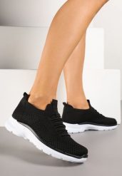 Czarne Wsuwane Buty Sportowe Sneakersy z Imitacją Sznurówek Tatanoris. Czarne buty sportowe lifestyle Renee, bez wzorów, z jeansu, bez zapięcia. W wyprzedaży za 55.99 zł.