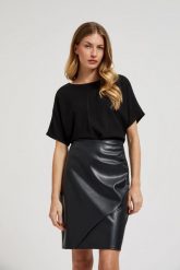 Sweter oversize z krótkimi rękawami czarny. Czarne swetry MOODO, l, bez wzorów, bez ramiączek. Za 99.99 zł.