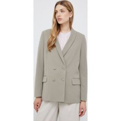 Vero Moda marynarka kolor zielony dwurzędowa gładka. Zielone marynarki i żakiety Vero Moda, l, bez wzorów, klasyczne, bez ramiączek. W wyprzedaży za 149.99 zł.