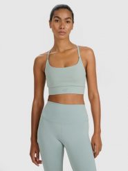 4F Biustonosz treningowy z niskim wsparciem - zielony M. Zielone biustonosze sportowe 4f, bez wzorów, z elastanu, na fitness i siłownię. Za 119.99 zł.