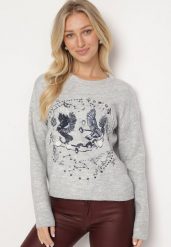 Jasnoszary Sweter z Ozdobnym Haftem z Przodu Minavira. Szare swetry Born2be, uniwersalny, bez wzorów, z jeansu, eleganckie, bez ramiączek. W wyprzedaży za 144.49 zł.