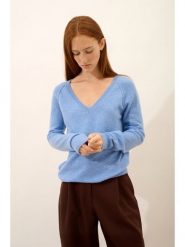 Just Cashmere Kaszmirowy sweter "Phoebe" w kolorze błękitnym rozmiar: L. Niebieskie swetry Just Cashmere, l, bez wzorów, z kaszmiru, bez ramiączek. Za 369.99 zł.