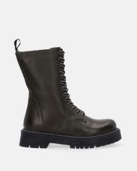 SKÓRZANE WORKERY W KOLORZE ZIELONYM 3386 105 KHAKY. Zielone botki Venezia, bez wzorów, ze skóry, bez obcasa, bez zapięcia. Za 279.00 zł.