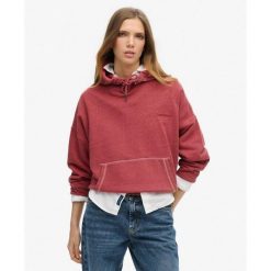 Bluza z kapturem Essential Logo Overdyed. Czerwone bluzy z kapturem Superdry, bez wzorów, z bawełny, z kapturem. W wyprzedaży za 322.55 zł.