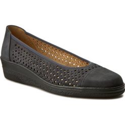 Półbuty GABOR - 66.401.46 Nightblue. Niebieskie czółenka marki Gabor, z materiału. W wyprzedaży za 239.00 zł.