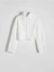 Koszula z haftem - złamana biel. Koszule Reserved, l, bez wzorów, z bawełny, bez kołnierzyka, bez ramiączek. W wyprzedaży za 99.99 zł.