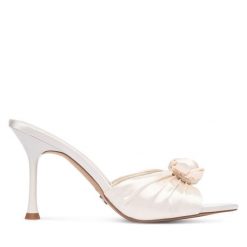 Klapki Aldo. Białe klapki Aldo, bez wzorów, bez obcasa, bez zapięcia. Za 459.99 zł.