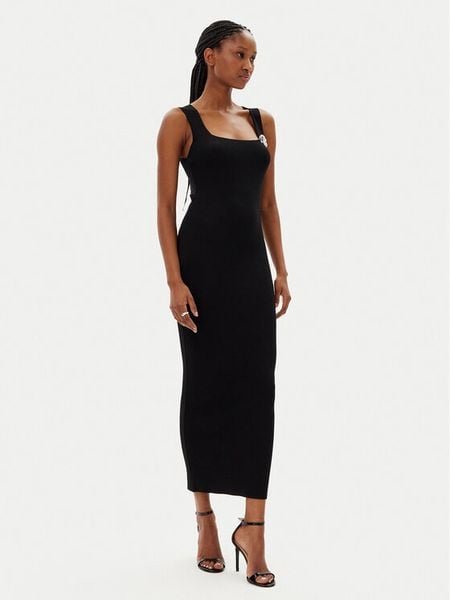 Kontatto Sukienka koktajlowa 3M0553C Czarny Slim Fit. Czarne sukienki Kontatto, m, bez wzorów, z wiskozy, wizytowe, bez kołnierzyka, bez ramiączek. Za 299.99 zł.