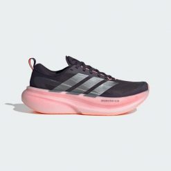 BUTY DO BIEGANIA SUPERNOVA GLIDE. Czarne buty do biegania adidas, bez wzorów, z gumy, bez zapięcia, do biegania. Za 569.00 zł.