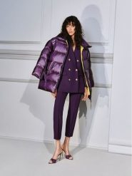 JOOP! Kurtka puchowa 30039181 Fioletowy Regular Fit. Fioletowe kurtki Joop!, na zimę, bez wzorów, z puchu, bez kaptura. Za 1,689.00 zł.