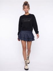 Bluza crewneck z bawełną i ozdobną aplikacją - czarny. Czarne bluzy bez kaptura Sinsay, l, z aplikacjami, z bawełny, bez kaptura. Za 49.99 zł.