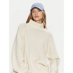 Czapka z daszkiem Polo Ralph Lauren. Niebieskie czapki z daszkiem Polo Ralph Lauren, bez wzorów. Za 249.99 zł.