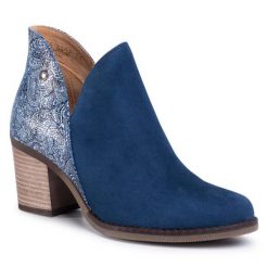 Botki Maciejka. Niebieskie botki Maciejka, bez wzorów, bez obcasa, na słupku, bez zapięcia. Za 369.99 zł.