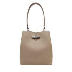 Torebka Longchamp. Brązowe torebki klasyczne Longchamp, bez wzorów, klasyczne, bez dodatków. Za 2,639.00 zł.