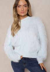 Jasnoniebieski Sweter o Futrzanym Wykończeniu z Wełną Meriaune. Niebieskie swetry Renee, na zimę, bez wzorów, z futra, casualowe, bez ramiączek. Za 54.99 zł.