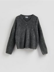Sweter z wełną i moherem - ciemnoszary. Szare swetry Reserved, l, bez wzorów, z dzianiny, bez ramiączek. Za 279.99 zł.