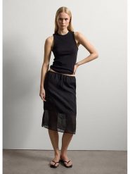 STEFANEL Spódnica w kolorze czarnym rozmiar: S. Czarne spódnice Stefanel, na co dzień, s, bez wzorów, z tiulu, midi, proste. Za 208.99 zł.