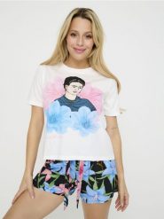 Piżama dwuczęściowa Frida Kahlo - kremowy. Białe piżamy Sinsay, l, bez wzorów, bez kołnierzyka, bez ramiączek. Za 39.99 zł.