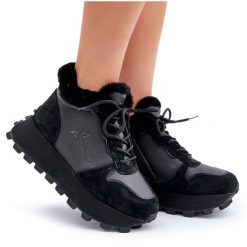 Skórzane Sneakersy Trapery Damskie Z Futerkiem Na Platformie Big Star OO274A329 Czarne. Czarne traperki bez wzorów, ze skóry, eleganckie, bez obcasa, na platformie, bez zapięcia. Za 373.96 zł.