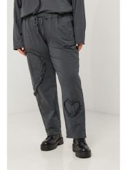 Curvy Lady Spodnie w kolorze antracytowym rozmiar: 40/42. Czarne spodnie materiałowe Curvy Lady, z aplikacjami, z materiału, klasyczne, z standardowym stanem. Za 100.99 zł.