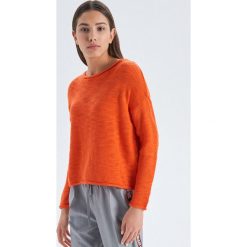 Ażurowy sweter oversize - Pomarańczowy. Swetry marki Cropp. Za 69.99 zł.