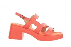 Sandały Wonders D-1020 Coral 138027, Różowy, Skóra naturalna - 40. Czerwone sandały Wonders, bez wzorów, z materiału, bez obcasa, na obcasie, bez zapięcia. W wyprzedaży za 332.10 zł.