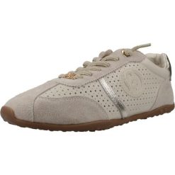 Buty CARMELA 163109C Jasnobrązowy. Brązowe buty trekkingowe Carmela, ze skóry, bez zapięcia. Za 368.99 zł.