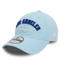 Czapka z daszkiem New Era. Niebieskie czapki z daszkiem New Era, bez wzorów. Za 89.99 zł.