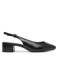 Czółenka ECCO. Czarne czółenka ECCO, bez wzorów, bez obcasa, bez zapięcia. Za 599.99 zł.