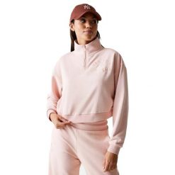 New Era Damska Bluza Mlb Tonal Crop Qrtr Zip Neyyan Prs Damskie. Czerwone bluzy New Era, s, bez wzorów, z bawełny, casualowe, bez ramiączek, bez kaptura. Za 260.95 zł.