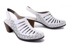 RIEKER 40959-80 weiss, sandały damskie. Białe sandały Rieker, bez wzorów, ze skóry, bez obcasa, na obcasie, bez zapięcia. Za 299.90 zł.