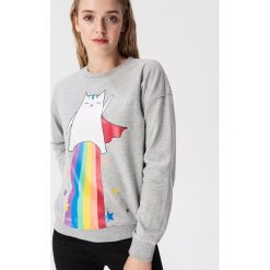 Szara bluza z grafiką - Jasny szar. Bluzy marki Sinsay. Za 39.99 zł.