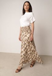 Beżowo-Żółta Rozkloszowana Spódnica z Marszczonym Pasem w Talii w Stylu Preppy Jenniea. Brązowe spódnice Born2be, do pracy, l, bez wzorów, z dzianiny, biznesowe, maxi, koszulowe. Za 169.99 zł.