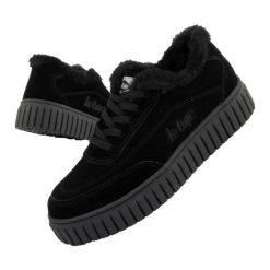 Buty Lee Cooper LCJ-24-01-2973L czarne. Czarne buty treningowe bez wzorów, ze skóry, bez zapięcia. Za 263.32 zł.