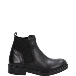 CZARNE BOTKI 311661 BLACK. Czarne botki Venezia, bez wzorów, ze skóry, bez obcasa, bez zapięcia. Za 199.00 zł.