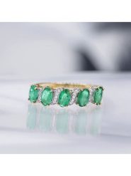 DIAMOND & CO Złoty pierścionek "Sambava" z diamentami i szmaragdami rozmiar: 58. Zielone pierścionki Diamond & Co, z diamentem, złote. Za 1,518.45 zł.