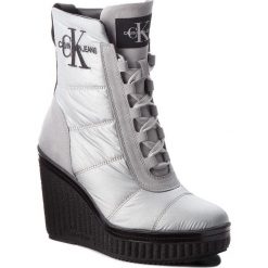 Botki CALVIN KLEIN JEANS - Sole RE9774 Silver. Botki marki Calvin Klein Jeans. W wyprzedaży za 419.00 zł.