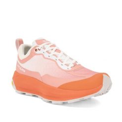 Damskie buty trekkingowe Trezeta Sekai. Brązowe buty trekkingowe Trezeta, z materiału, bez zapięcia. Za 472.50 zł.