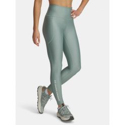 Legginsy Damskie Treningowe Under Armour Szybkoschnące Tech Branded. Zielone legginsy Under Armour, bez wzorów, sportowe. W wyprzedaży za 126.79 zł.