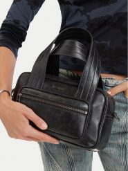G-Star Raw Torebka C-LDA8822 Czarny. Czarne torebki klasyczne G-Star, bez wzorów, ze skóry, retro, bez dodatków. Za 229.99 zł.