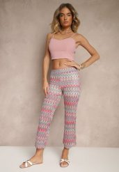 Fuksjowe Spodnie Dzwony Ozdobione Geometrycznym Motywem Novanelle. Czerwone jeansy Renee, m, bez wzorów, z jeansu, eleganckie, z podwyższonym stanem. W wyprzedaży za 29.99 zł.