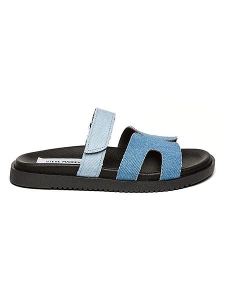 Steve Madden Klapki w kolorze błękitnym rozmiar: 38. Niebieskie klapki Steve Madden, bez wzorów, klasyczne, z otwartym noskiem, bez obcasa, bez zapięcia. Za 232.23 zł.