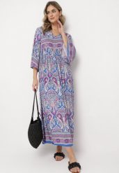 Niebiesko-Fioletowa Długa Sukienka Rozkloszowana z Rękawami 3/4 we Wzór Paisley Amarethia. Niebieskie sukienki Born2be, l, bez wzorów, boho, bez kołnierzyka, bez ramiączek, maxi, rozkloszowane. Za 119.99 zł.