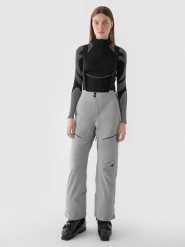 4F Spodnie narciarskie w kolorze szarym rozmiar: XL. Szare spodnie dresowe 4f, bez wzorów. Za 385.45 zł.
