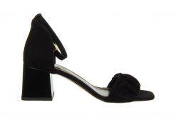 Sandały Bayla-159 4634 003-P Czarny Welur 159143, Skóra naturalna - 36. Czarne sandały Bayla, bez wzorów, z materiału, bez obcasa, na słupku, bez zapięcia. W wyprzedaży za 224.10 zł.