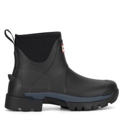 Kalosze Hunter. Czarne kalosze Hunter, bez wzorów, bez zapięcia. Za 849.99 zł.