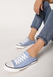 Jasnoniebieskie Trampki Jazlyn. Niebieskie trampki Born2be, z aplikacjami, z kauczuku, sportowe, przed kostkę, bez zapięcia. W wyprzedaży za 38.24 zł.